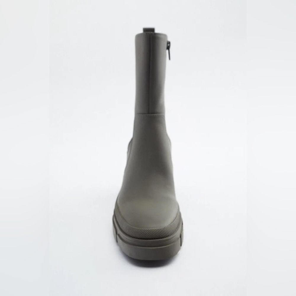 ZARA RUBBERIZED HEELED ANKLE BOOTS - Picture 5 of 7